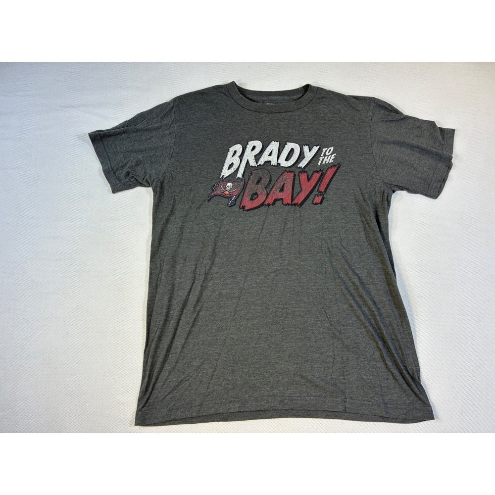 Fanatics Tom Brady Tampa Bay Buccaneers T-Shirt Mens Medium Charcoal Gray NFL